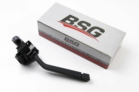 BSG 30-855-001 BSG Переключатель поворота подрулевой
