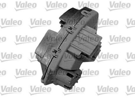 509783 Valeo Блок управления вентилятором BMW: 1-SERIES (E87, E88), 3-SERIES (E90, E91, E92), X5, X6